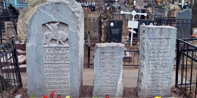 В Москве отреставрируют могилы Васнецовых